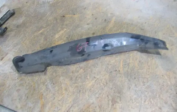 Volkswagen Golf VII Fender end trim 5G0821111B