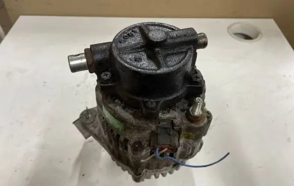 Hyundai Tucson JM Generator/alternator