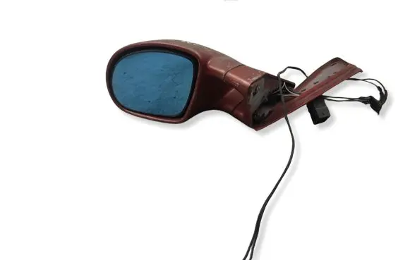Audi A4 S4 B5 8D Front door electric wing mirror 