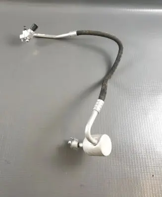 BMW i4 Air conditioning (A/C) pipe/hose 9474787 947478704 6450947478704