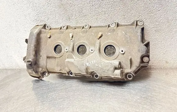 Opel Vectra C Rocker cam cover 