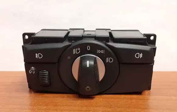 BMW X5 E70 Light switch 913472602 7215