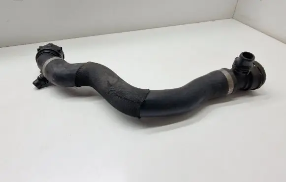 BMW X5 F15 Engine coolant pipe/hose 8514218