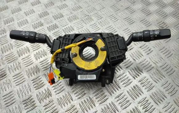 Mazda 3 I Wiper turn signal indicator stalk/switch BP4R 17D682