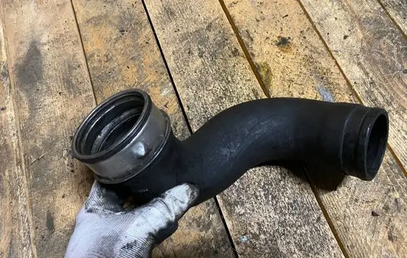 Mercedes-Benz E W211 Intercooler hose/pipe A2115282182 2115282182