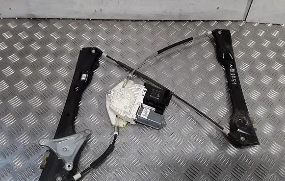 Volkswagen PASSAT B6 Rear door window regulator with motor 3C1837462L 1K0959702Q 1K0959792M