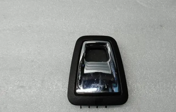 Volvo XC90 Tie down hook / loop 31462873 2072A