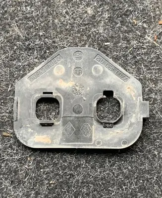 Renault Scenic I Front door lock 7700430012