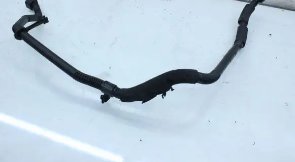 Peugeot 3008 I Engine coolant pipe/hose