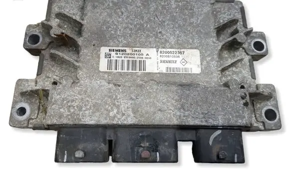 Renault Clio IV Engine control unit/module 8200522357 8200510536 S120200105A