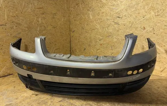 Volkswagen Sharan Front bumper 1T0807221