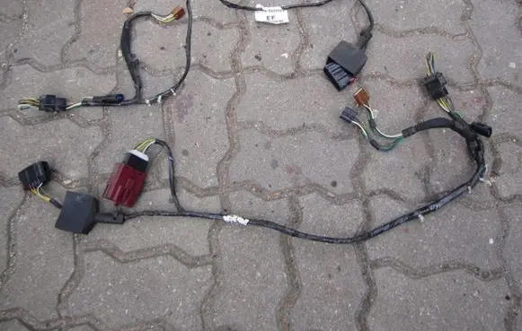 Ford Transit Front door wiring loom/harness boot 