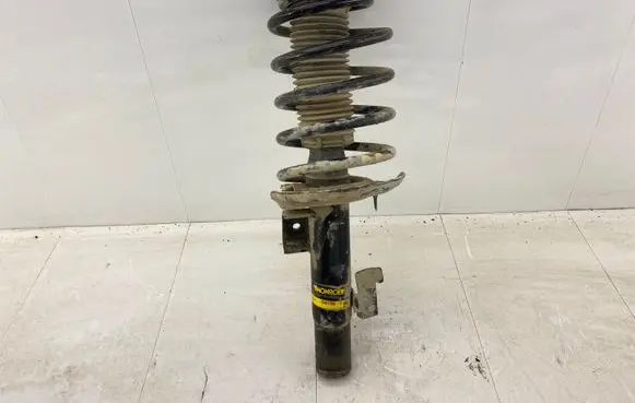 Volvo XC70 Front shock absorber/damper