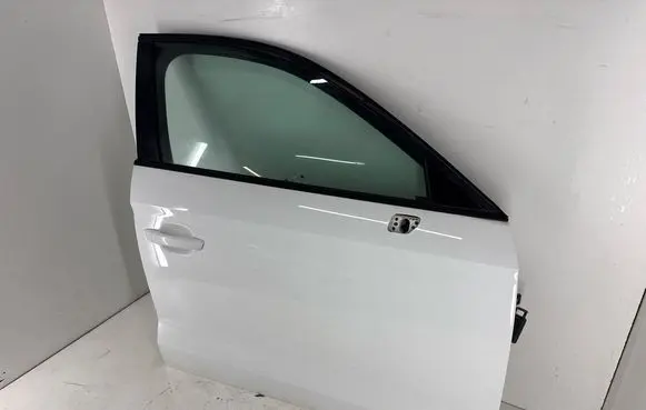 Audi A3 S3 8V Front door 8V5831052D