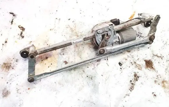 Skoda Octavia Mk2 (1Z) Front wiper linkage and motor 1z1955023c 3397020651