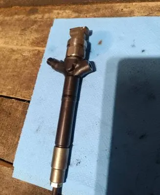 Toyota Auris 150 Fuel injector