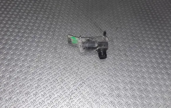Mitsubishi Lancer Windscreen/windshield washer pump