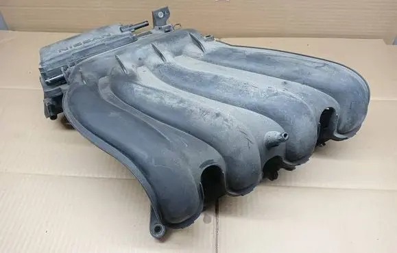 Nissan Juke I F15 Intake resonator 1KT2A