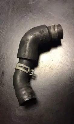 Mercedes-Benz A W169 Engine coolant pipe/hose a6400100982