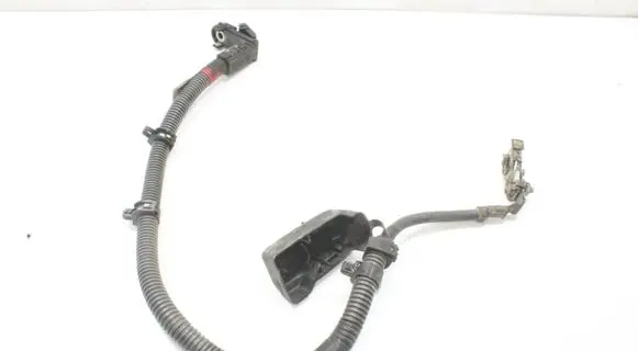 Toyota RAV 4 (XA30) Positive cable (battery) 
