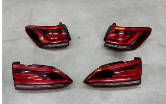 Rear/tail lights set