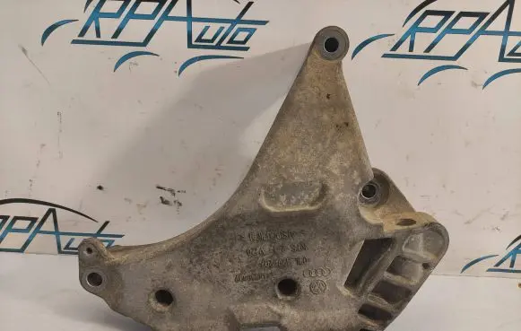 Volkswagen Caddy Engine mounting bracket 03L199207 KTS21V120