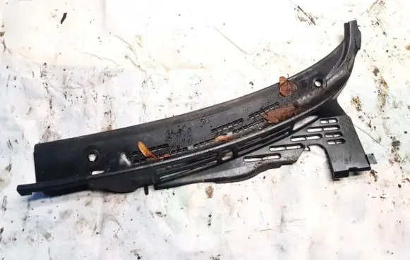 Citroen Xsara Wiper trim 9637218177
