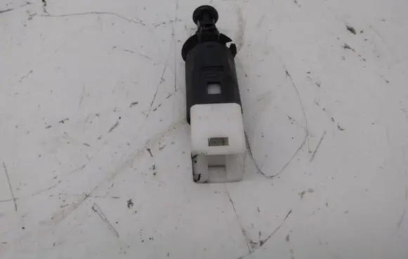 Renault Espace - Grand espace IV Brake pedal sensor switch 414988