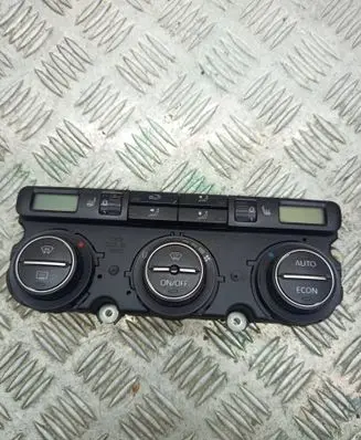 Volkswagen PASSAT B6 Climate control unit
