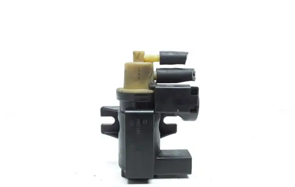 Volvo V60 Turbo solenoid valve 31293964 70232502