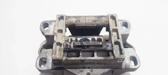 Ford Mondeo Mk III Engine mount bracket 1X437M122 1X43-7M122