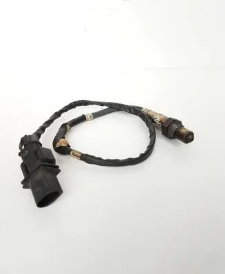 Volkswagen Touran I Lambda probe sensor 03G906262A 0281004042