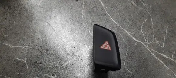 Audi Q5 SQ5 Hazard light switch 8R1941509