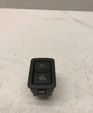 Audi A4 S4 B8 8K Alarm switch 4F0962109 110408 1Z9696047