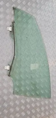 Nissan Murano Z51 Front door window glass four-door