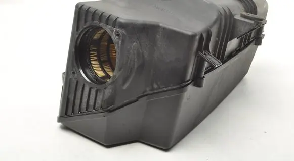 Volvo V70 Air filter box 30636333
