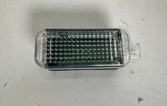 Audi A7 S7 4G Front door interior light 4E0947415