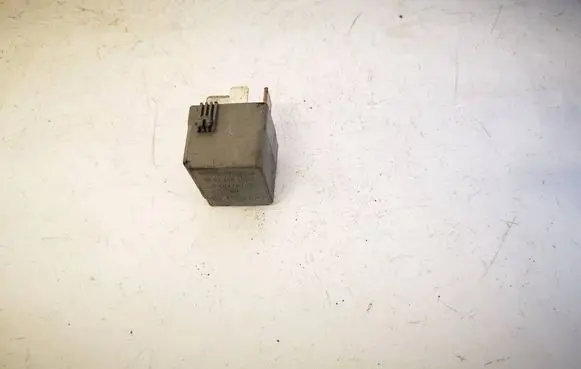 Mercedes-Benz C W203 Other relay A0025422619