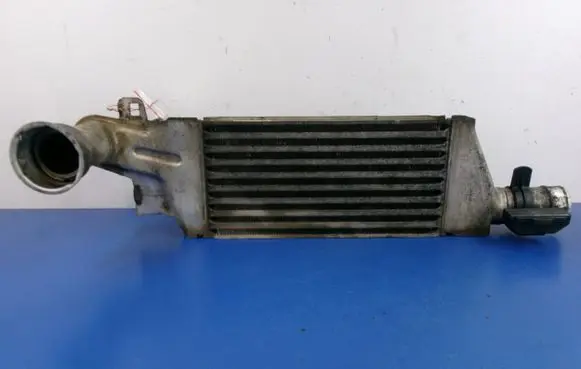 Opel Combo C Intercooler radiator 24466787