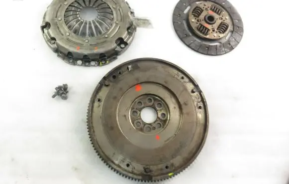 Renault Trafic II (X83) Flywheel 3082654619