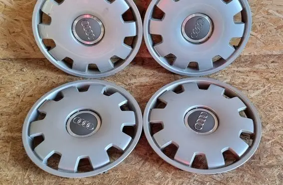 Audi A4 S4 B7 8E 8H R16 wheel hub/cap/trim 4B0601147D