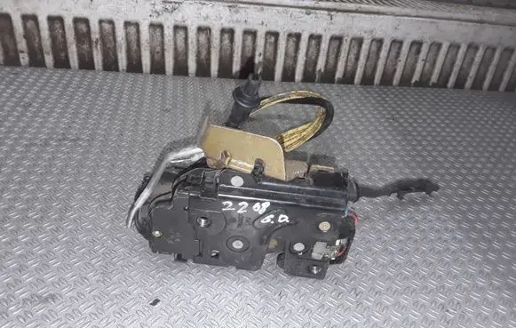 Audi A6 S6 C5 4B Rear door lock
