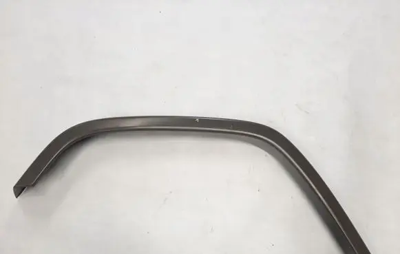 Mercedes-Benz G W463 2nd Gen Front arch trim A4638820300