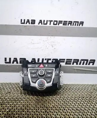 Hyundai i30 Climate control unit 97250A5XXX 97250A6XXX