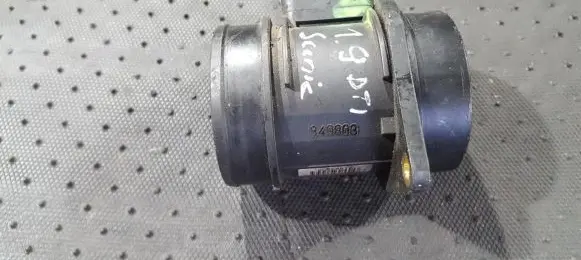 Renault Laguna I Mass air flow meter 7700105010B 5WK9615