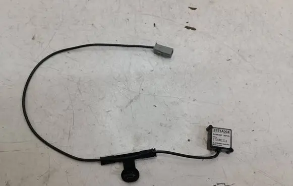 Peugeot 4007 Aerial GPS antenna 8751A004 8730M533A 3AP131