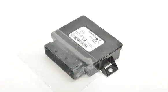 Mazda 3 III Hand brake control module B62W437E1A