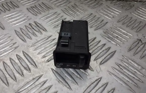 Rover 45 Headlight level adjustment motor 