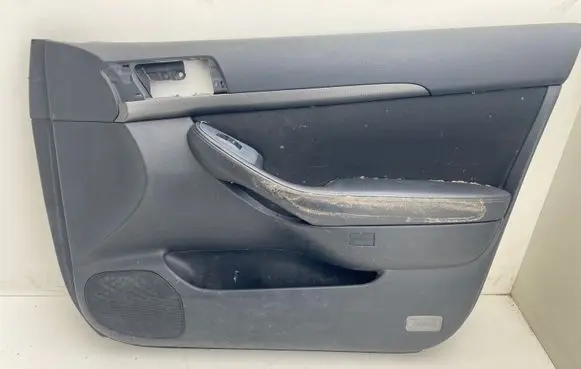 Toyota Avensis T250 Front door card panel trim 977T523