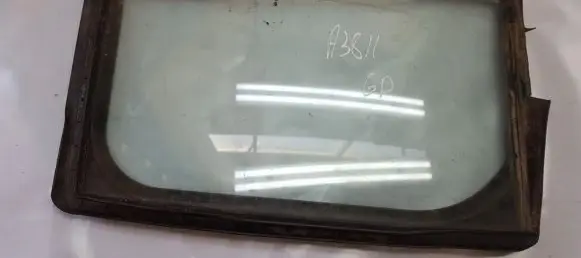 Mazda 5 Rear vent window glass 